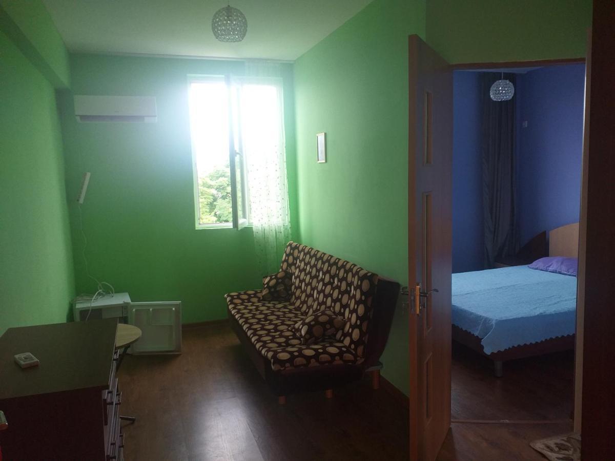 Lily Pearls Inn Koboeleti Buitenkant foto